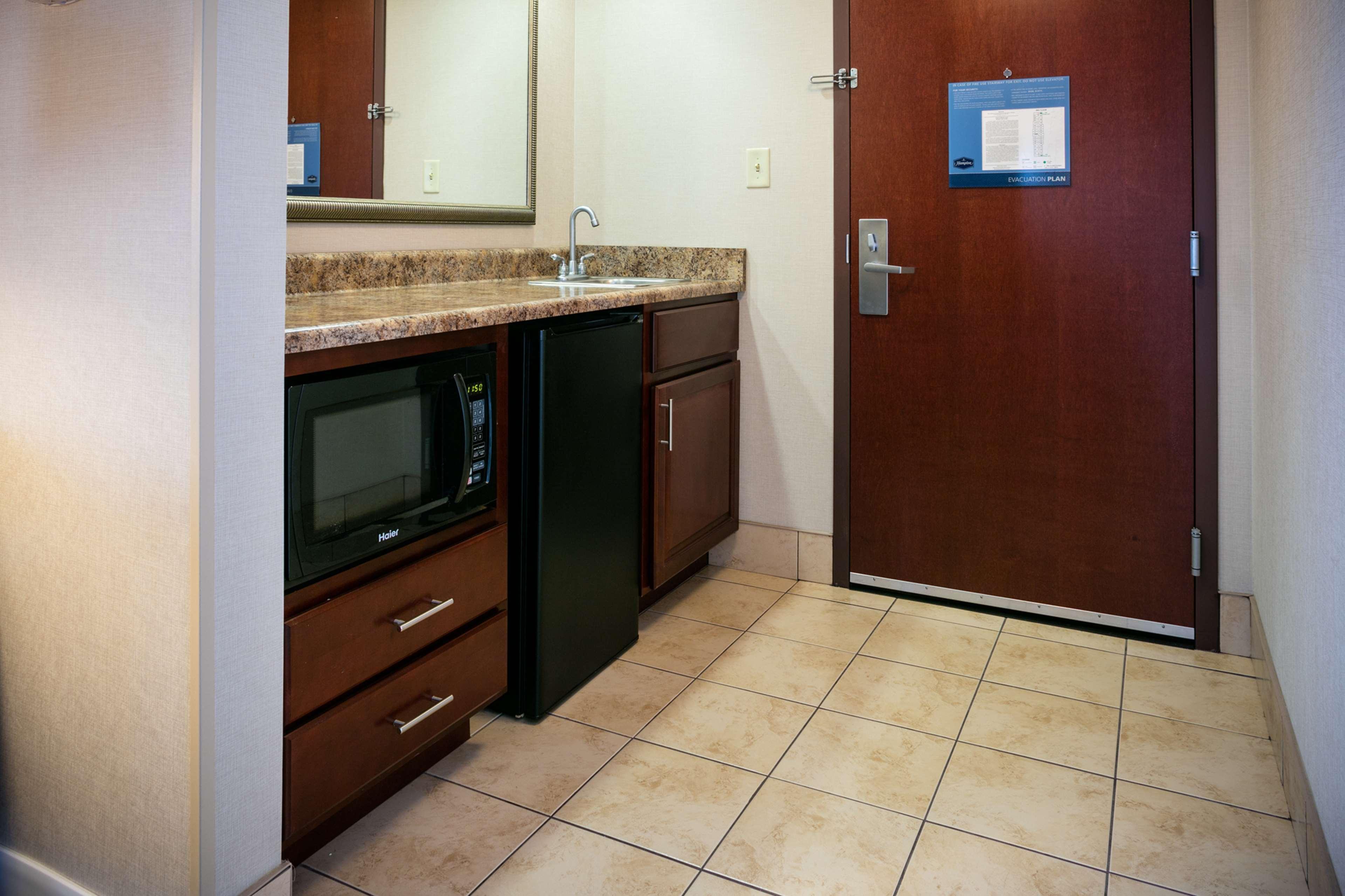 Hampton Inn & Suites Toledo-Perrysburg Rossford Экстерьер фото