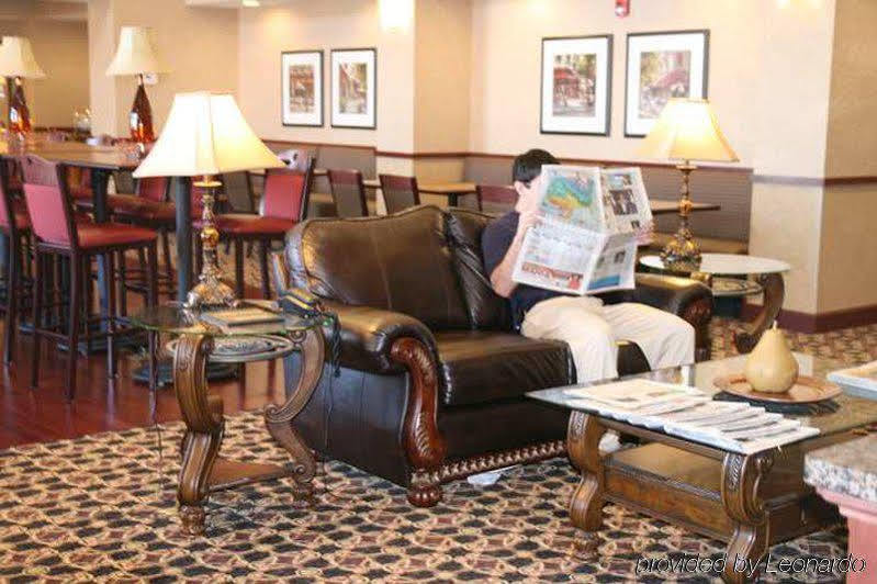 Hampton Inn & Suites Toledo-Perrysburg Rossford Интерьер фото