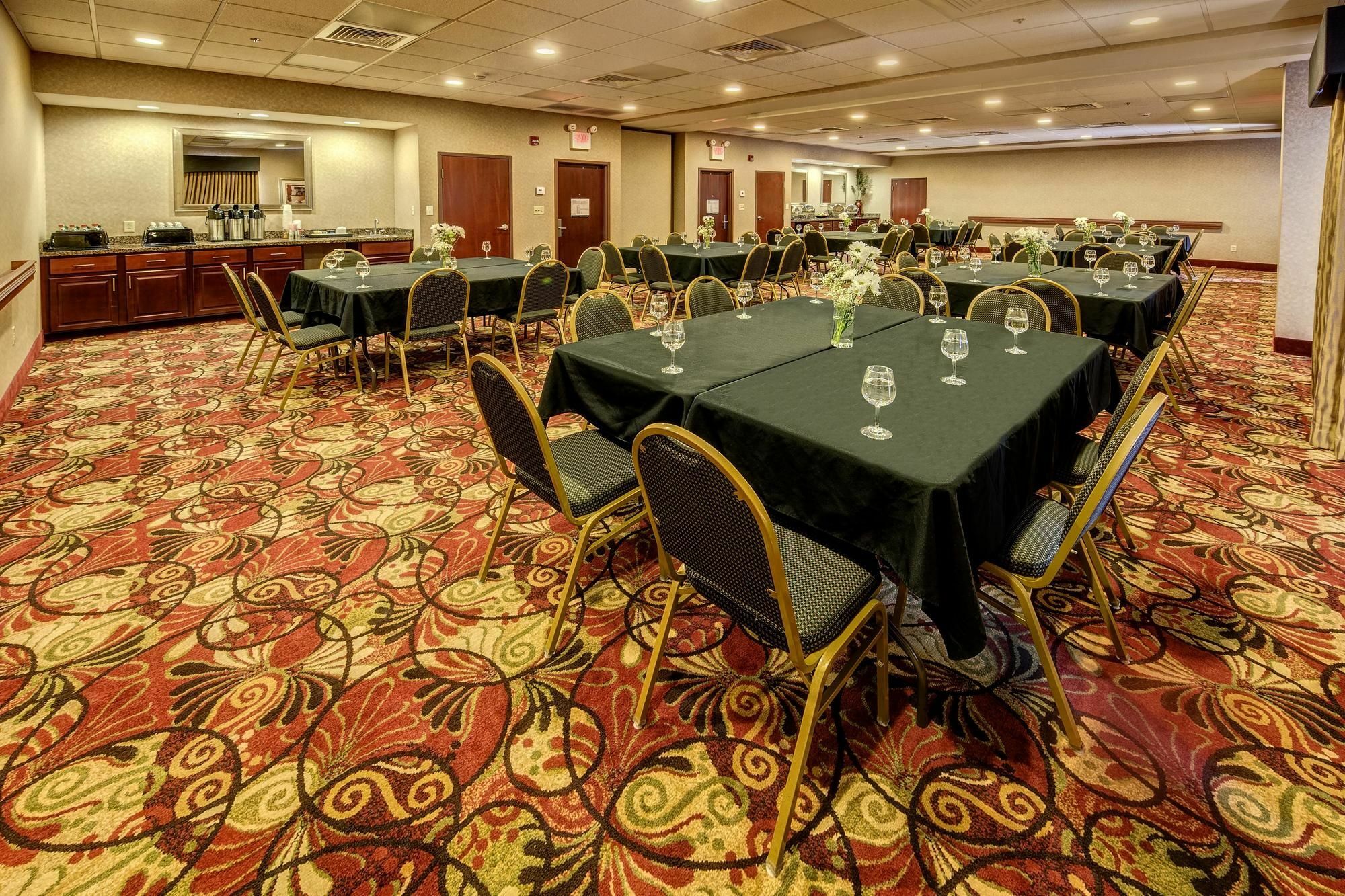 Hampton Inn & Suites Toledo-Perrysburg Rossford Экстерьер фото